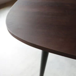 Deens Ovalen Bruine Eettafel -Zuiver Verkoop deens ovalen bruine eettafel bodio ivy 01 1