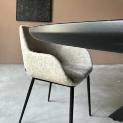 Eettafel Ovaal Zwart -Zuiver Verkoop eettafel ovaal zwart bodio flos 06