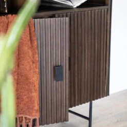 Houten Boekenkast Met Latjes -Zuiver Verkoop eleonora remi houten boekenkast met latjes 01 1