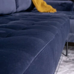 Hoekbank Fluweel -Zuiver Verkoop hoekbank blauw fluweel hoek rechts bodio dax 05 2