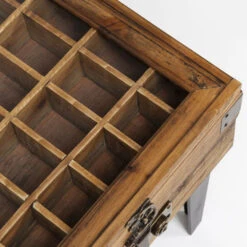 Salontafel Met Vitrine -Zuiver Verkoop kare design collector salontafel met vitrine 04 1