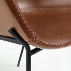 Eetkamerstoel Bruin Leer -Zuiver Verkoop kave home yvette bruin leren eetkamerstoel 05