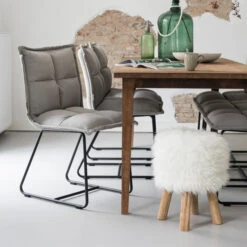 Eetkamerstoel Stof -Zuiver Verkoop must living cloud beklede eetstoel 01