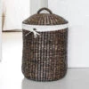 Rieten Wasmand Met Deksel -Zuiver Verkoop must living tahiti rieten wasmand met deksel 05