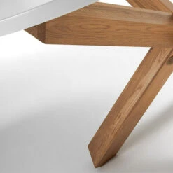 Ronde Eettafel Wit Met Eiken 8 Ronde Eettafel Wit Met Eiken -Zuiver Verkoop ronde eettafel laforma nori 03 800x800 1