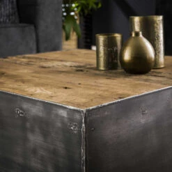 Vierkant Blok Salontafel Industrieel -Zuiver Verkoop vierkant blok salontafel industrieel raft giani 03