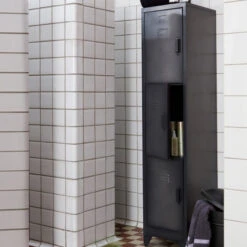 WOOOD Smalle Lockerkast 3-deurs -Zuiver Verkoop woood cas metalen lockerkast met 3 deuren 08