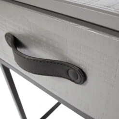 WOOOD Stoer Nachtkastje Van Grijs Hout -Zuiver Verkoop woood morris stoer nachtkastje van grijs hout 5