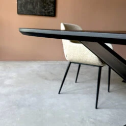 Zwarte Eettafel -Zuiver Verkoop zwarte eettafel bodio flos 01